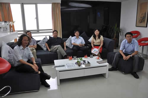 徐副區長一行到我公司調研、考察